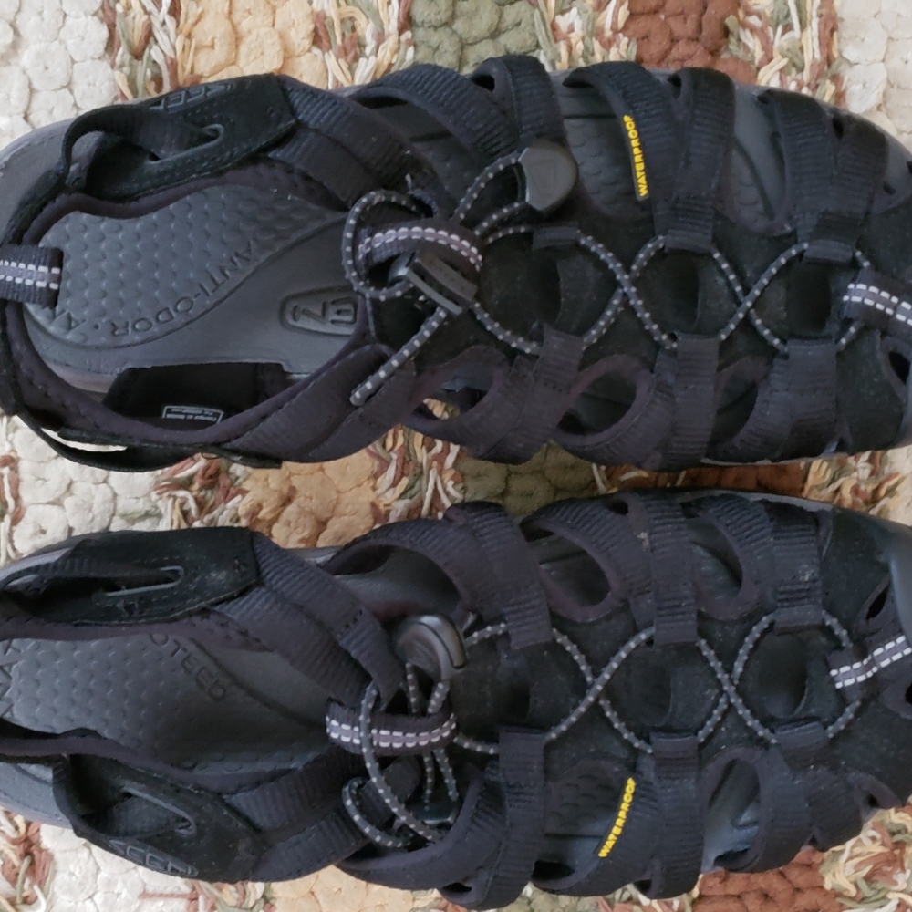 Womens Keen Whisper Sandals